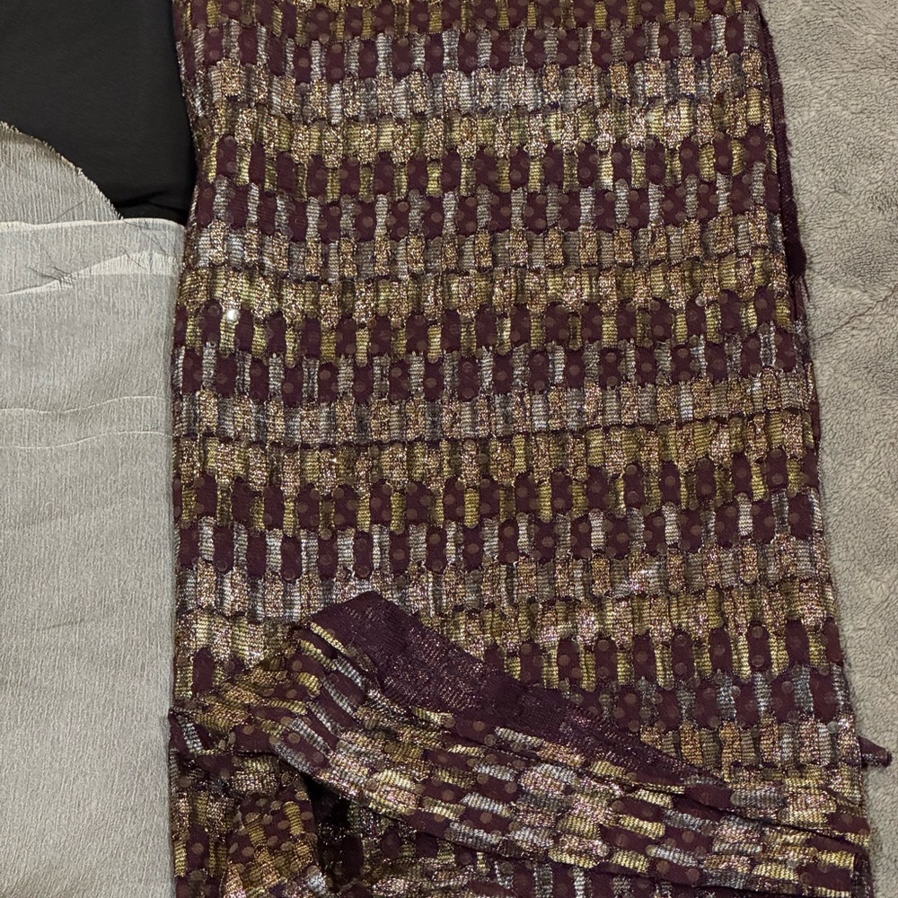 Bulk of fabrics for sewing or crafting - Picture 2 of 9